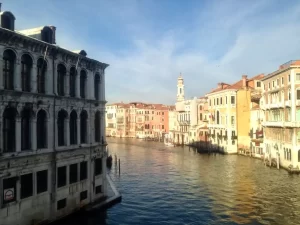 Grand canal from Rialto Atlas Introspective