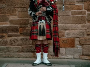 Traditional Scottish dress Atlas Introspective